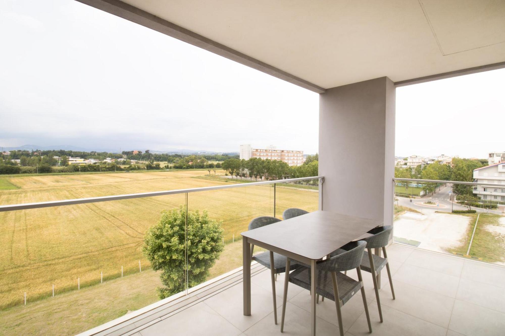 Hotel Residence Imperial Misano Adriatico Exterior photo